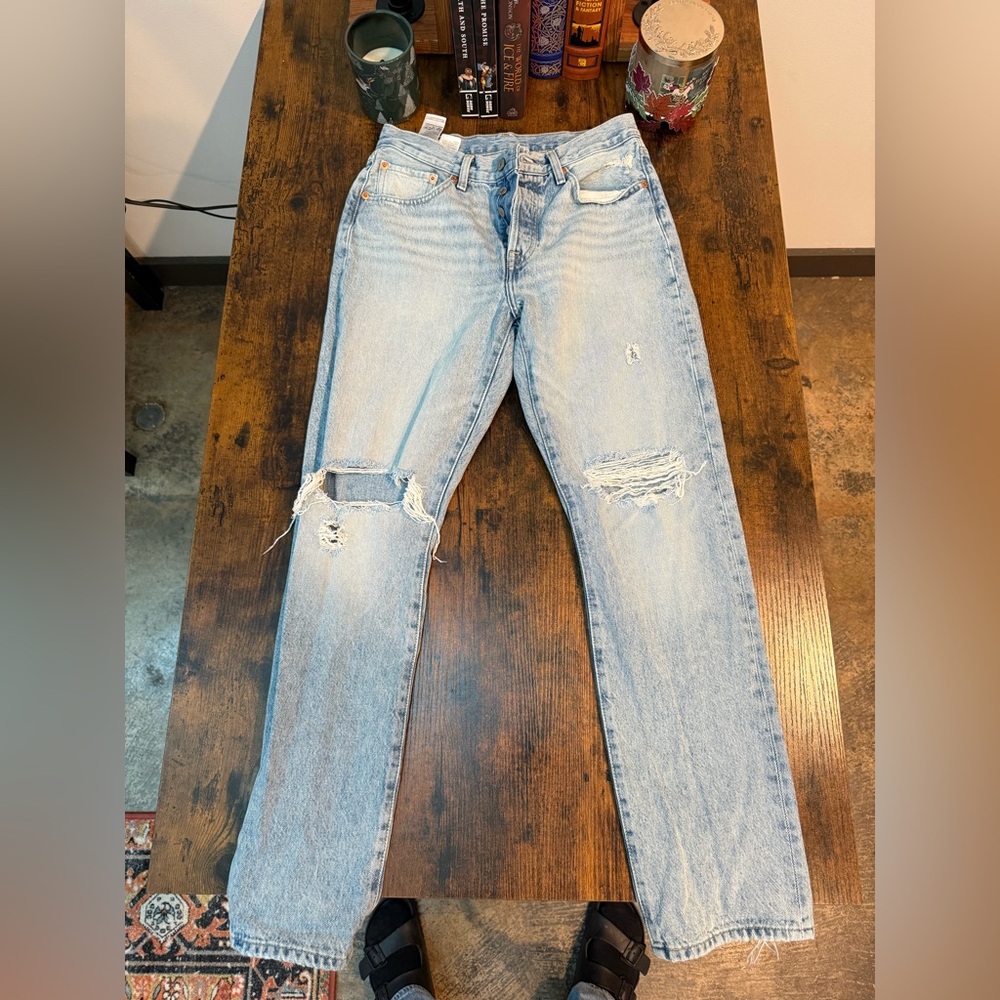 Women’s Levi’s Premium High Waisted 501 Straight Jeans Size 27